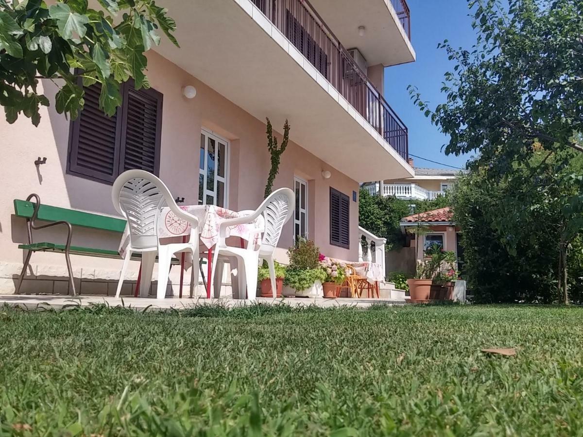 Apartments Katarina Novi Vinodolski Extérieur photo